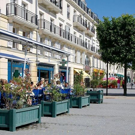 L'Eclat De Serris Proche Disney Exterior photo